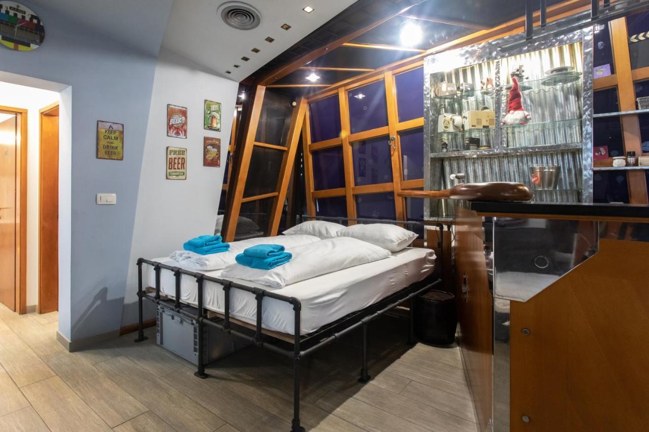 Apartment In Pub Kamera Klub Apatment-city Center Laibach