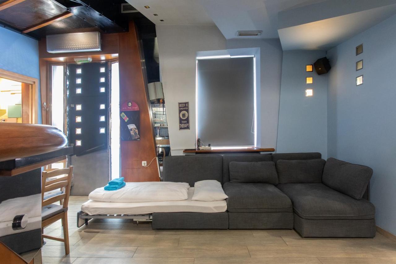 Apartment In Pub Kamera Klub Apatment-city Center Laibach